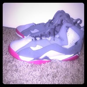 Jordan True Flight kids size 7.5 (women’s 8.5)